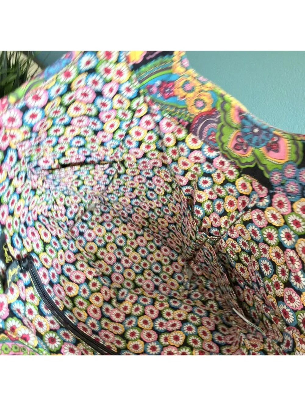 Retired Vera Bradley Hobo Bag Symphony In Hue Quilted Paisley Floral Vibrant Tot